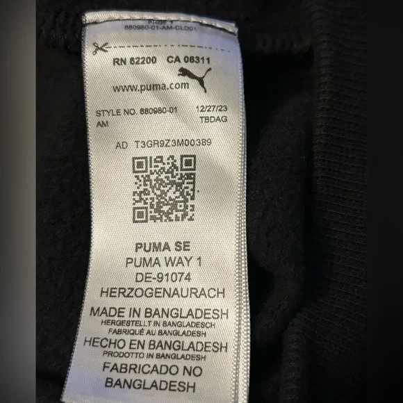 Puma Black hoodie with White Accents - Picture 4 of 4